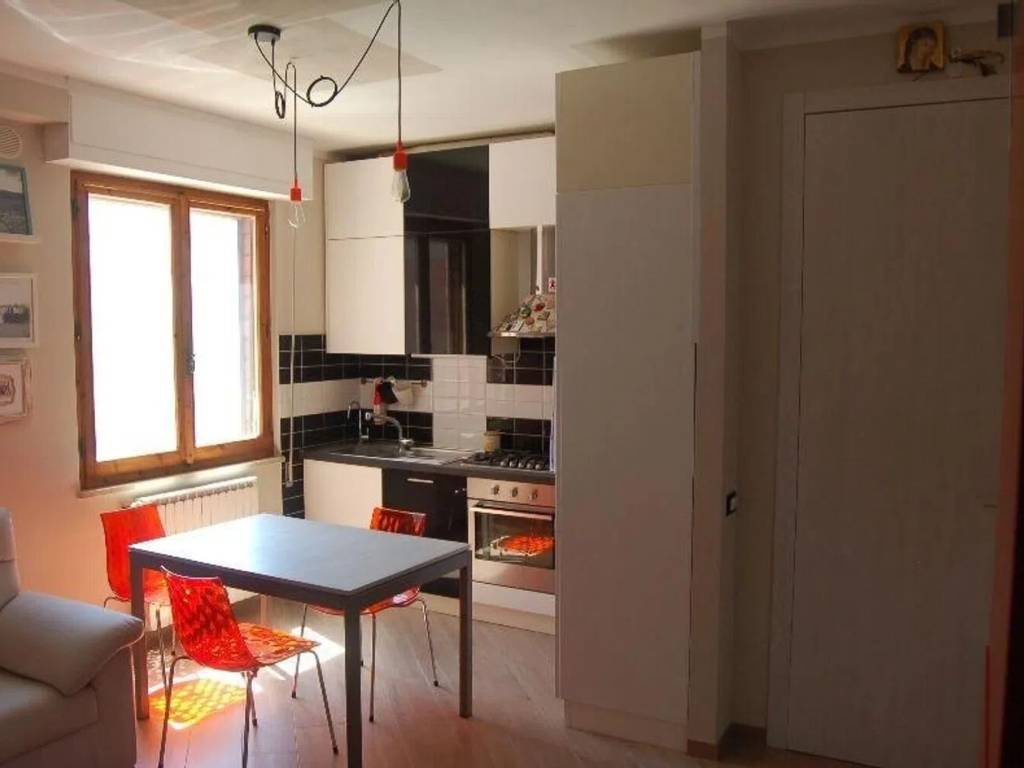 appartamento in vendita a Poggibonsi in zona Staggia Senese