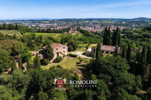 villa in vendita a Poggibonsi