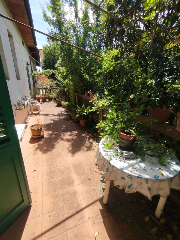 casa indipendente in vendita a Poggibonsi