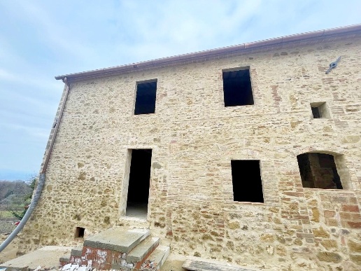 casa indipendente in vendita a Poggibonsi