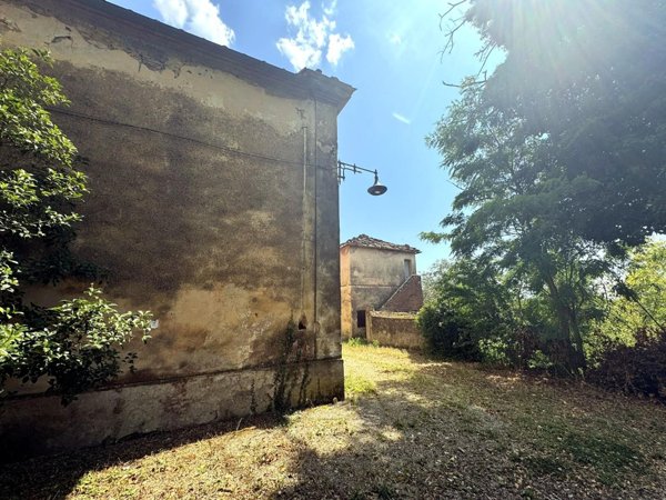 casale in vendita a Poggibonsi in zona Staggia Senese
