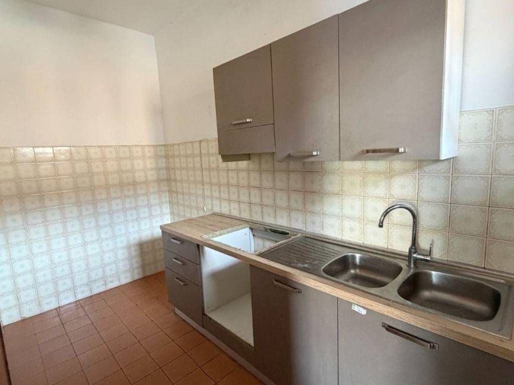 appartamento in vendita a Poggibonsi in zona Montelonti