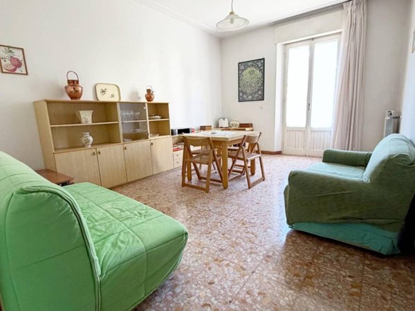appartamento in vendita a Poggibonsi in zona Centro Storico