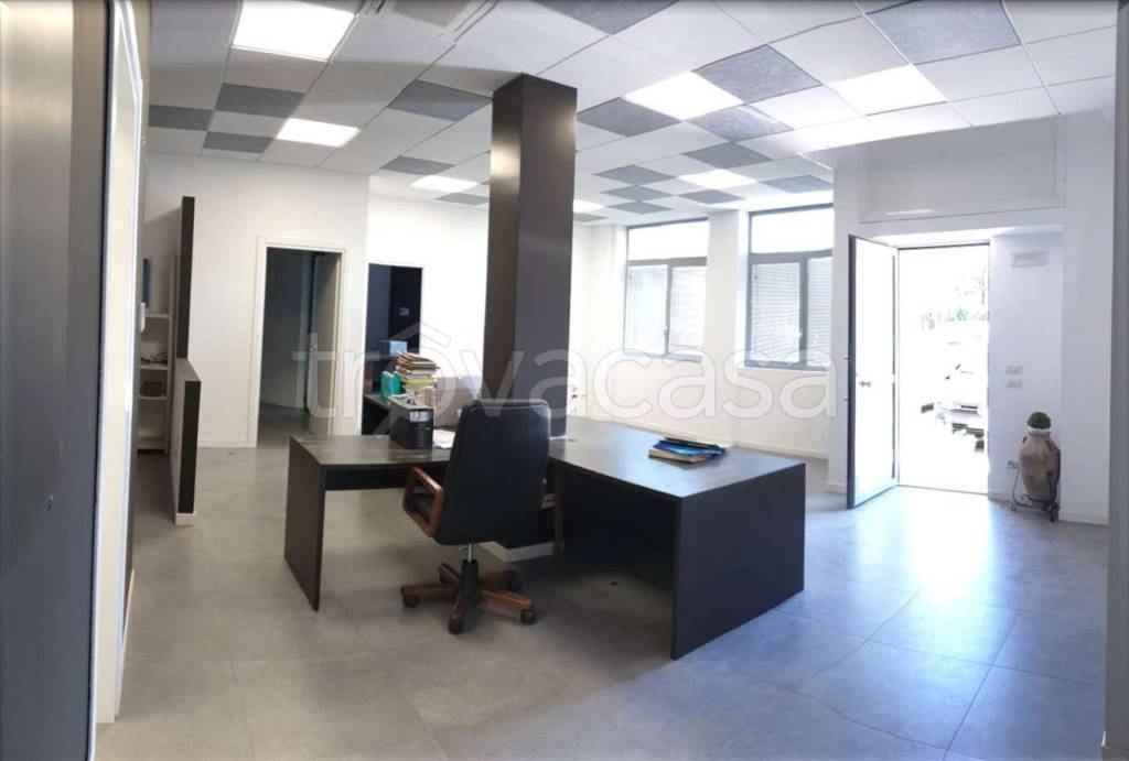 ufficio in vendita a Poggibonsi