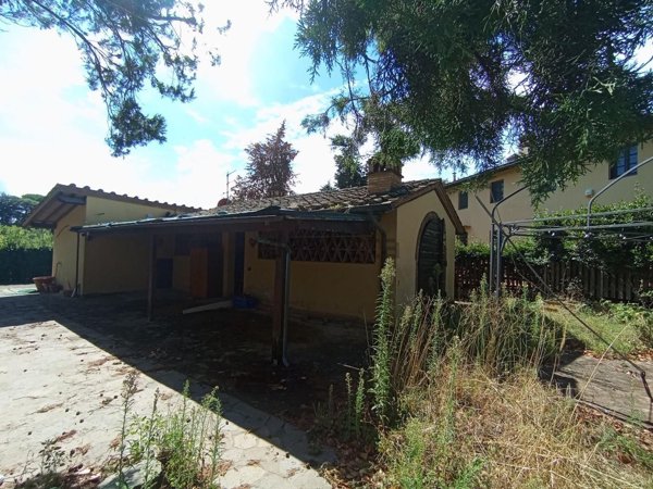appartamento in vendita a Poggibonsi in zona Staggia Senese