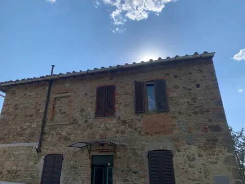 casa indipendente in vendita a Poggibonsi