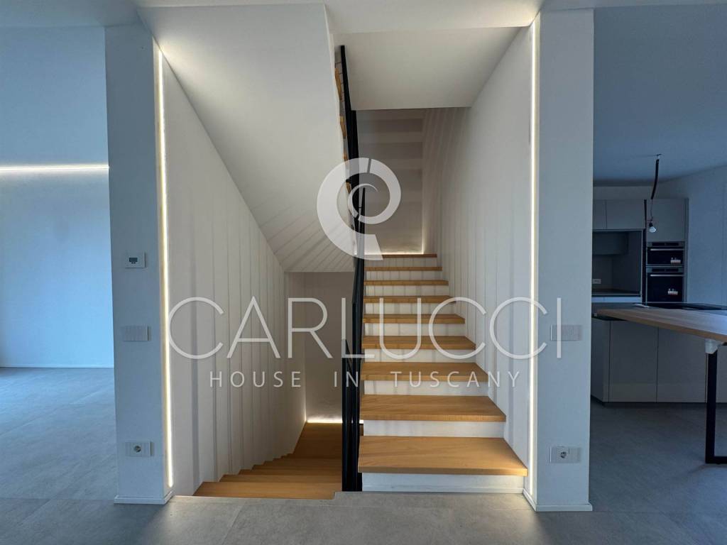 casa indipendente in vendita a Poggibonsi in zona Borgaccio