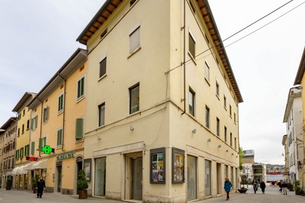 appartamento in vendita a Poggibonsi in zona Centro Storico