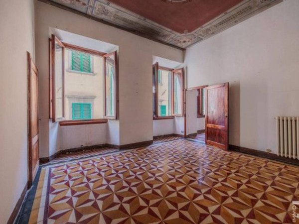 appartamento in vendita a Poggibonsi in zona Centro Storico