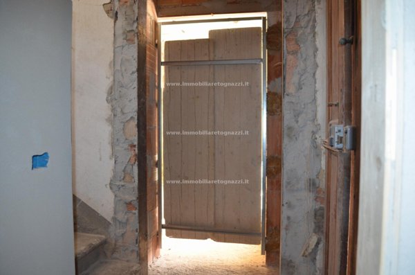 appartamento in vendita a Poggibonsi in zona Centro Storico