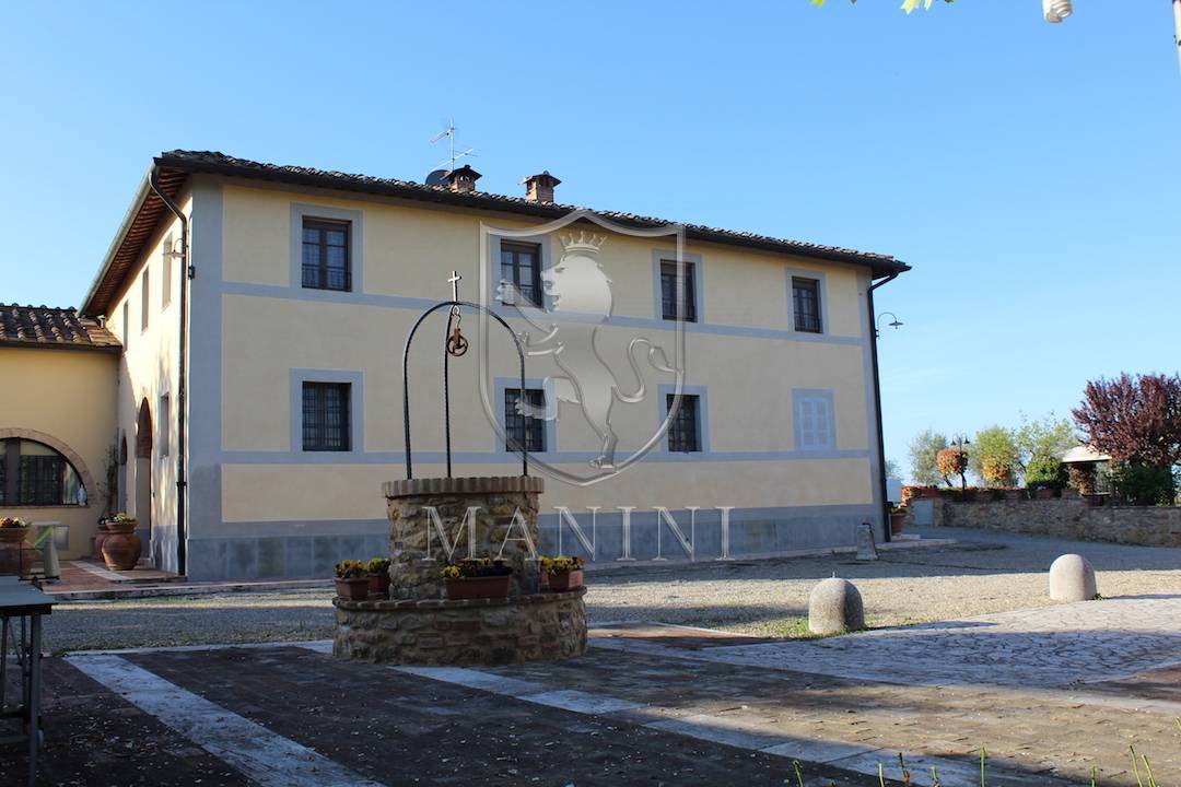 casa indipendente in vendita a Poggibonsi in zona Staggia Senese