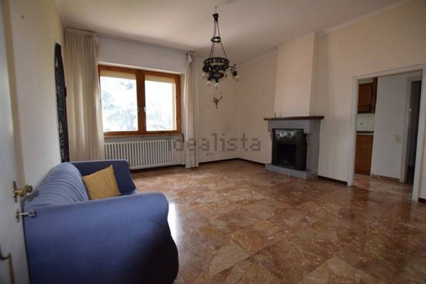 appartamento in vendita a Poggibonsi in zona Centro Storico