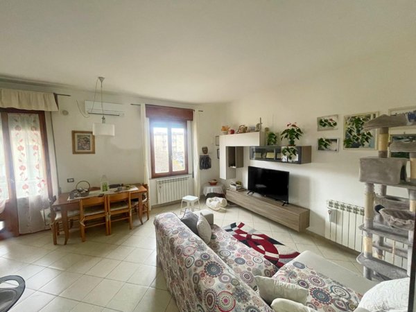 appartamento in vendita a Poggibonsi in zona Borgaccio
