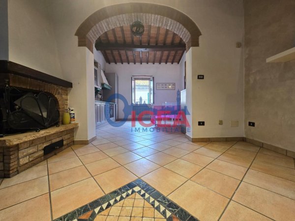 appartamento in vendita a Poggibonsi in zona Staggia Senese