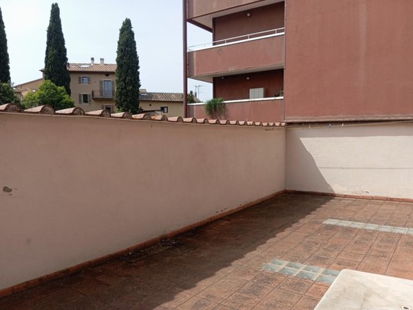 appartamento in vendita a Poggibonsi in zona Centro Storico