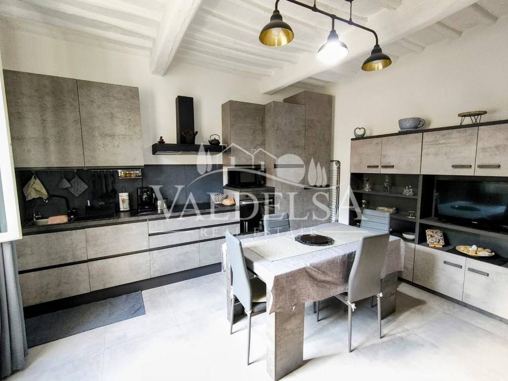 appartamento in vendita a Poggibonsi