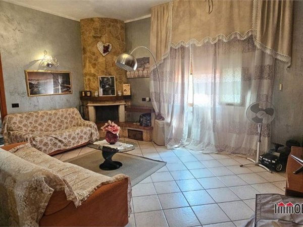 appartamento in vendita a Poggibonsi in zona Borgaccio
