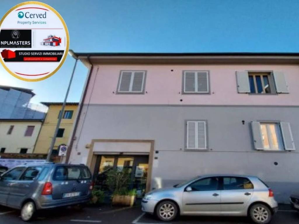 negozio in vendita a Poggibonsi