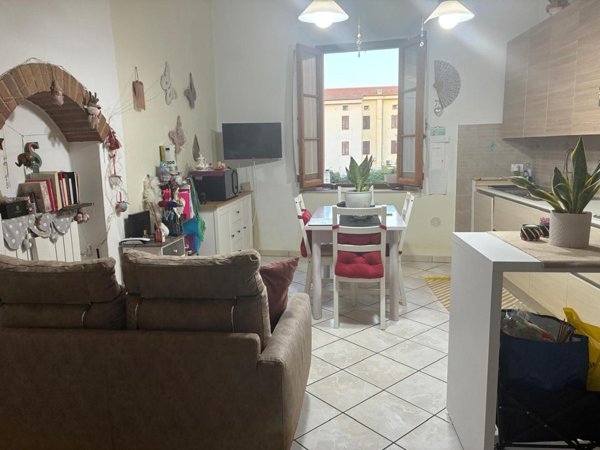 appartamento in vendita a Poggibonsi in zona Centro Storico
