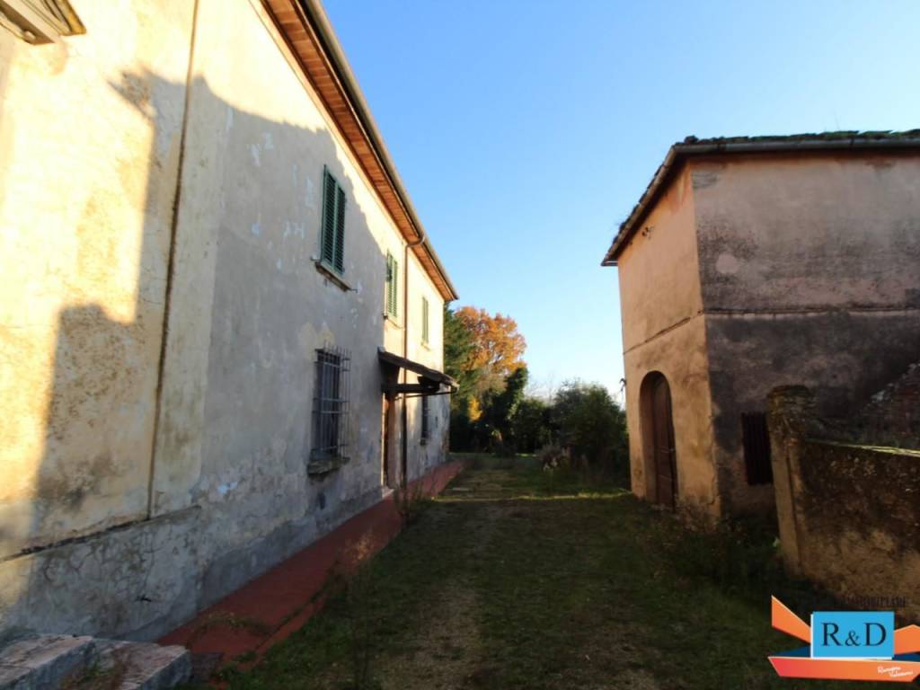 casa indipendente in vendita a Poggibonsi in zona Bellavista