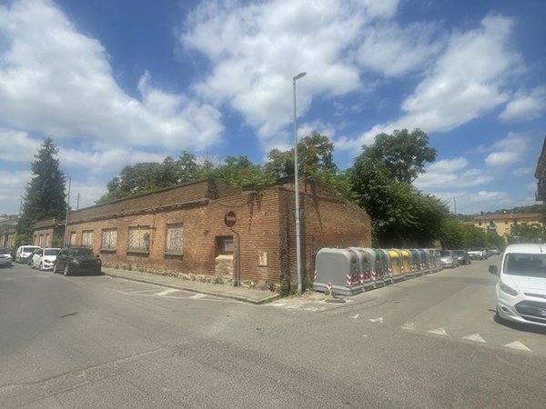 terreno in vendita a Poggibonsi in zona Centro Storico