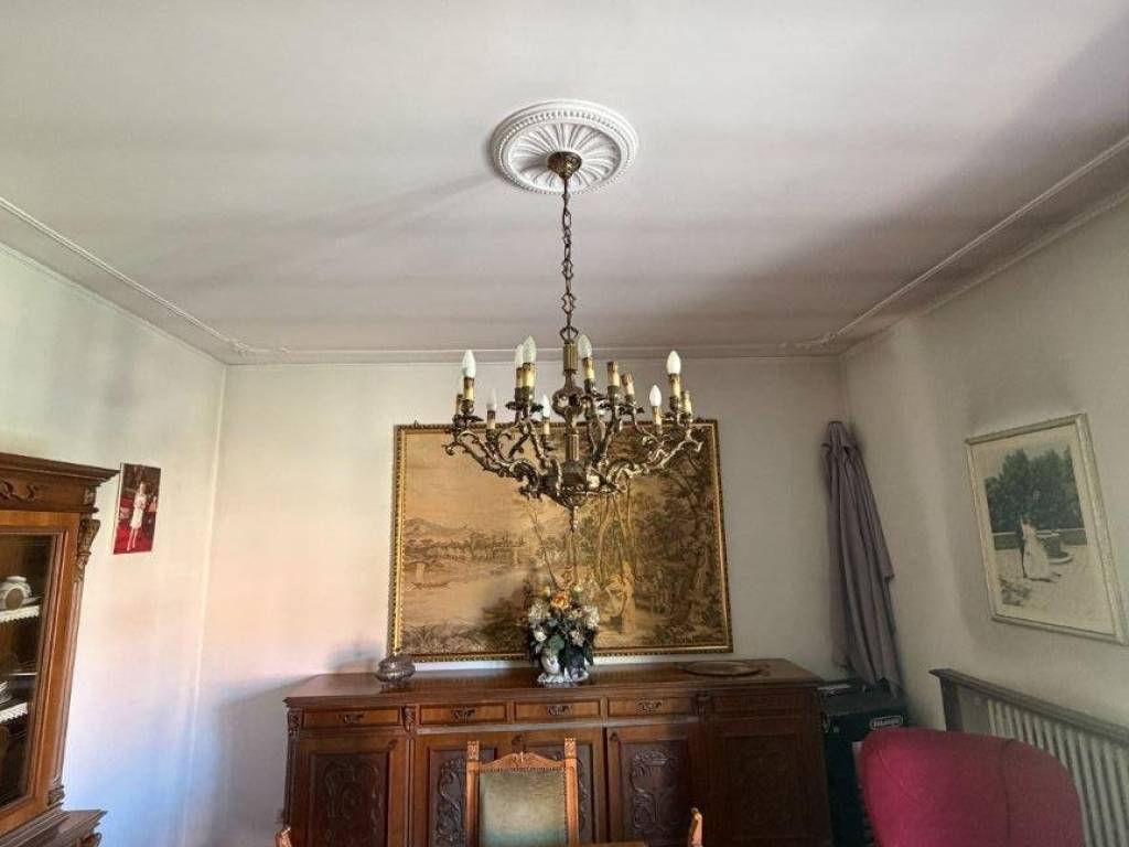 casa indipendente in vendita a Poggibonsi in zona Centro Storico