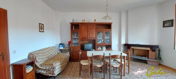 appartamento in vendita a Poggibonsi in zona Centro Storico