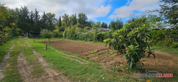 terreno in vendita a Poggibonsi in zona Borgaccio