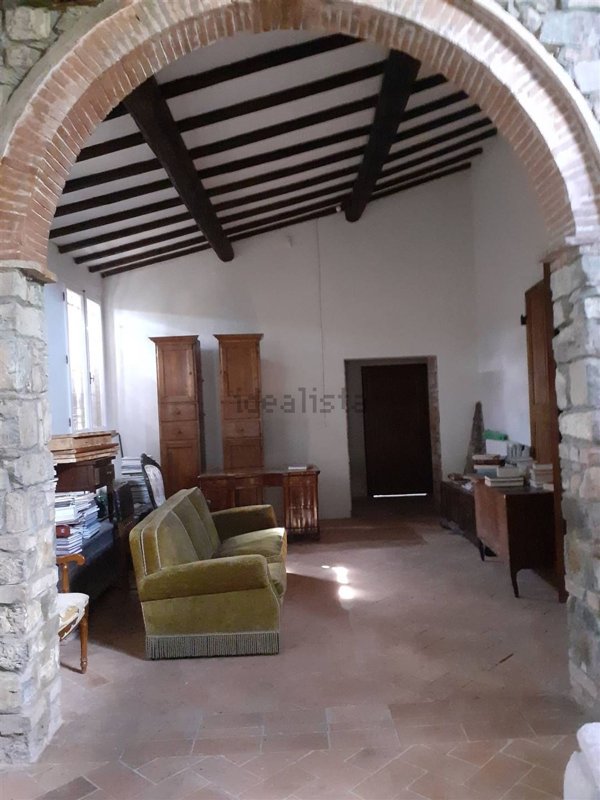 casale in vendita a Poggibonsi in zona Campomaggio