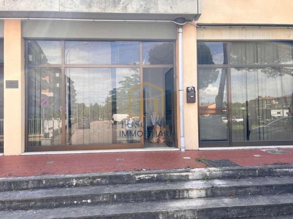 ufficio in vendita a Poggibonsi