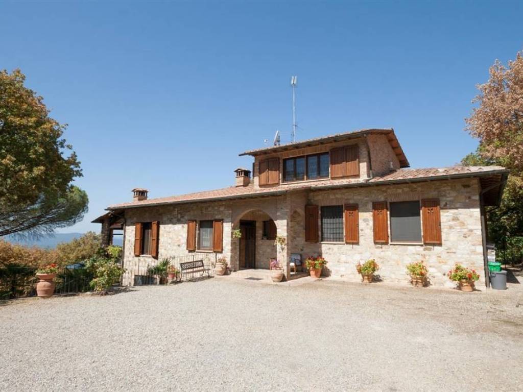 casa indipendente in vendita a Radda in Chianti