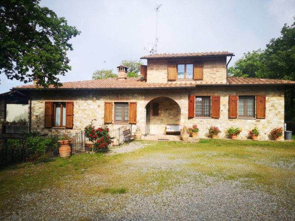 casa indipendente in vendita a Radda in Chianti
