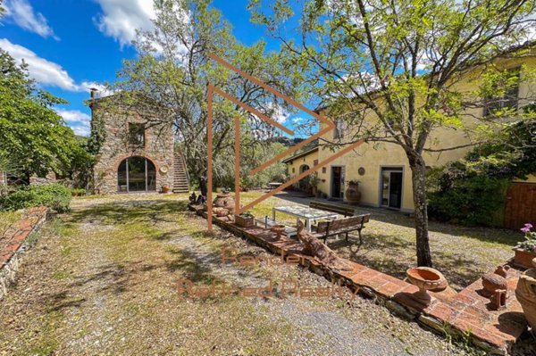 casa indipendente in vendita a Radda in Chianti