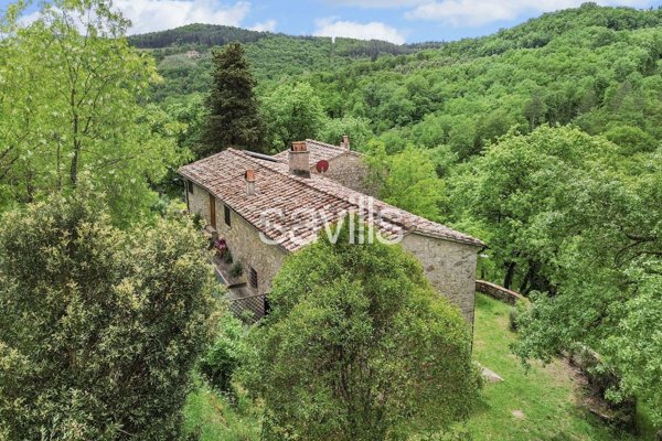 casale in vendita a Radda in Chianti