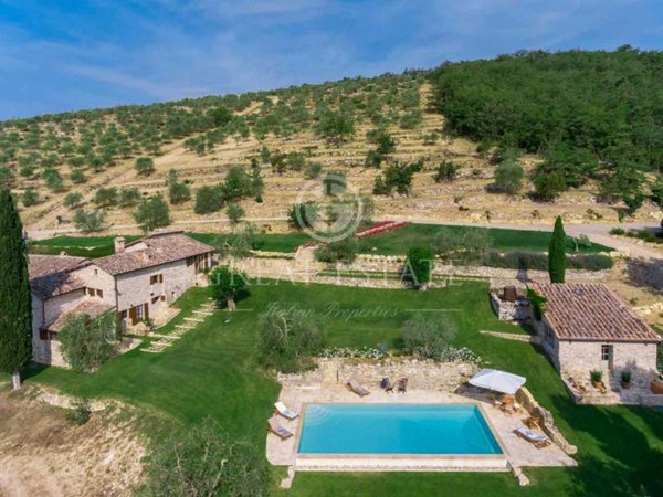 casa indipendente in vendita a Radda in Chianti