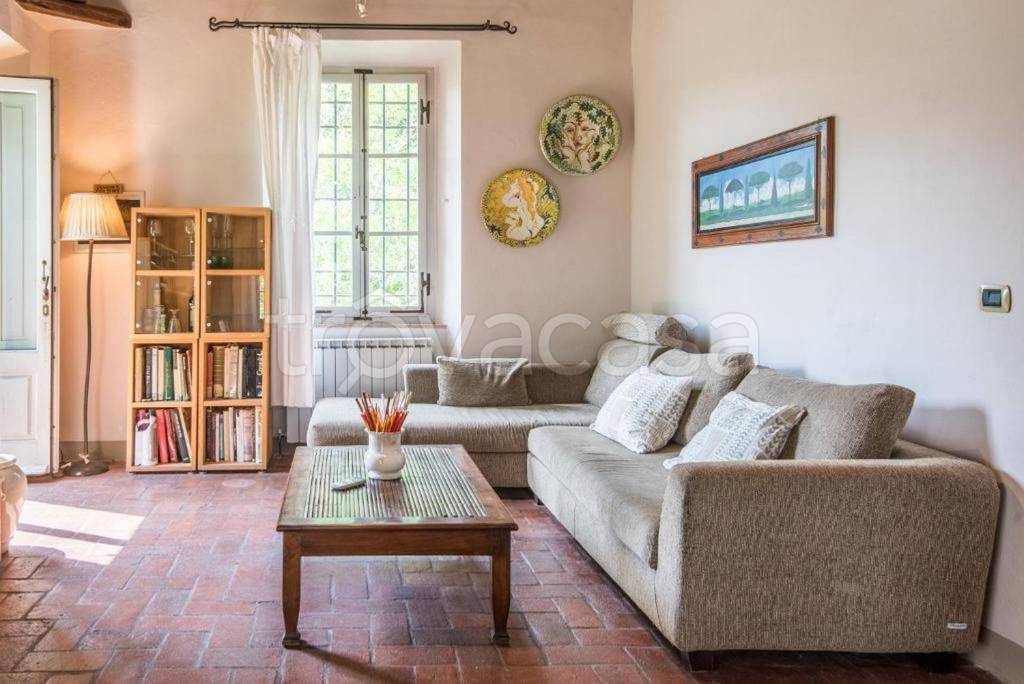 casa indipendente in vendita a Radda in Chianti