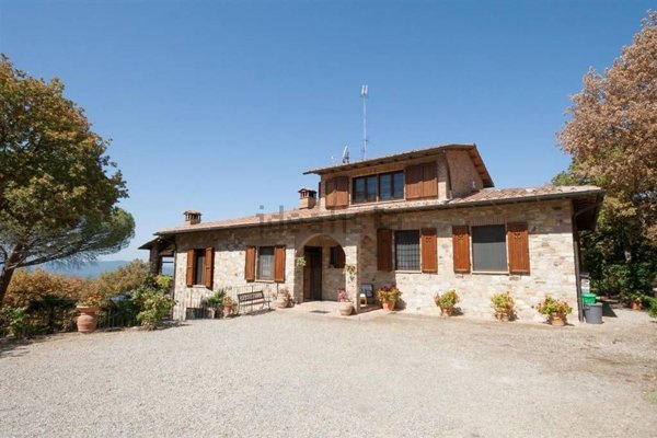 casa indipendente in vendita a Radda in Chianti