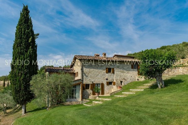 casa indipendente in vendita a Radda in Chianti