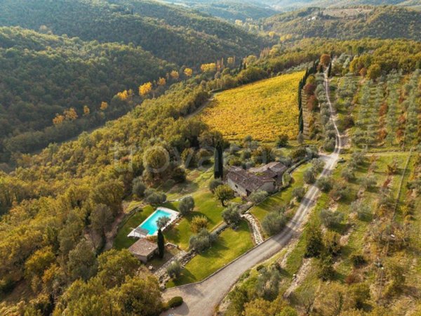 casa indipendente in vendita a Radda in Chianti