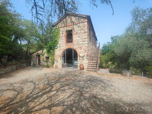 appartamento in vendita a Radda in Chianti in zona Volpaia