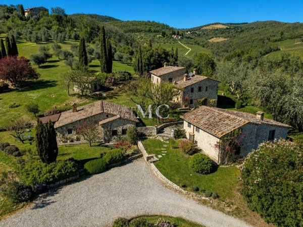 casale in vendita a Radda in Chianti