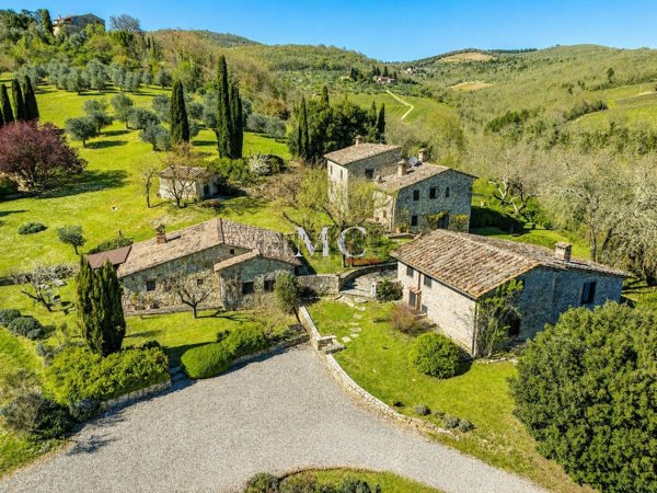 casale in vendita a Radda in Chianti