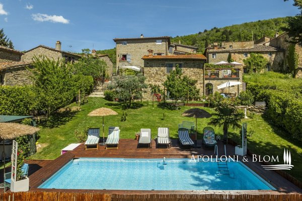 casale in vendita a Radda in Chianti