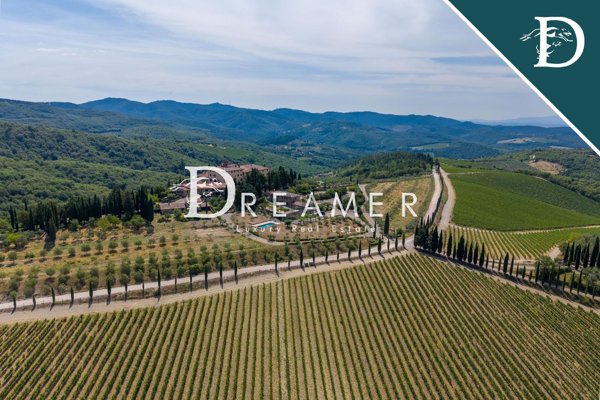 casa indipendente in vendita a Radda in Chianti in zona Volpaia