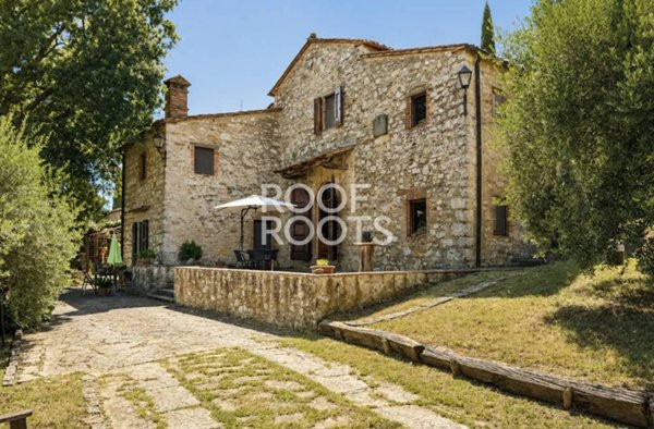 casa indipendente in vendita a Radda in Chianti in zona Volpaia
