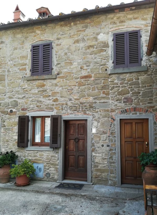 appartamento in vendita a Radda in Chianti in zona Volpaia