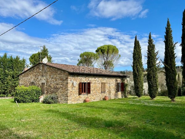 casale in vendita a Radda in Chianti in zona Volpaia