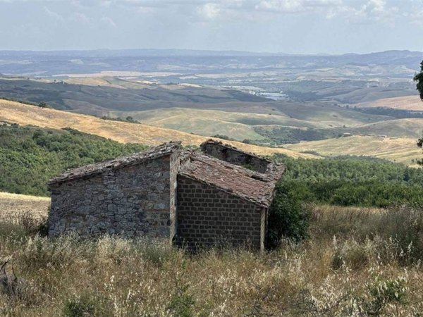 casale in vendita a Radicofani