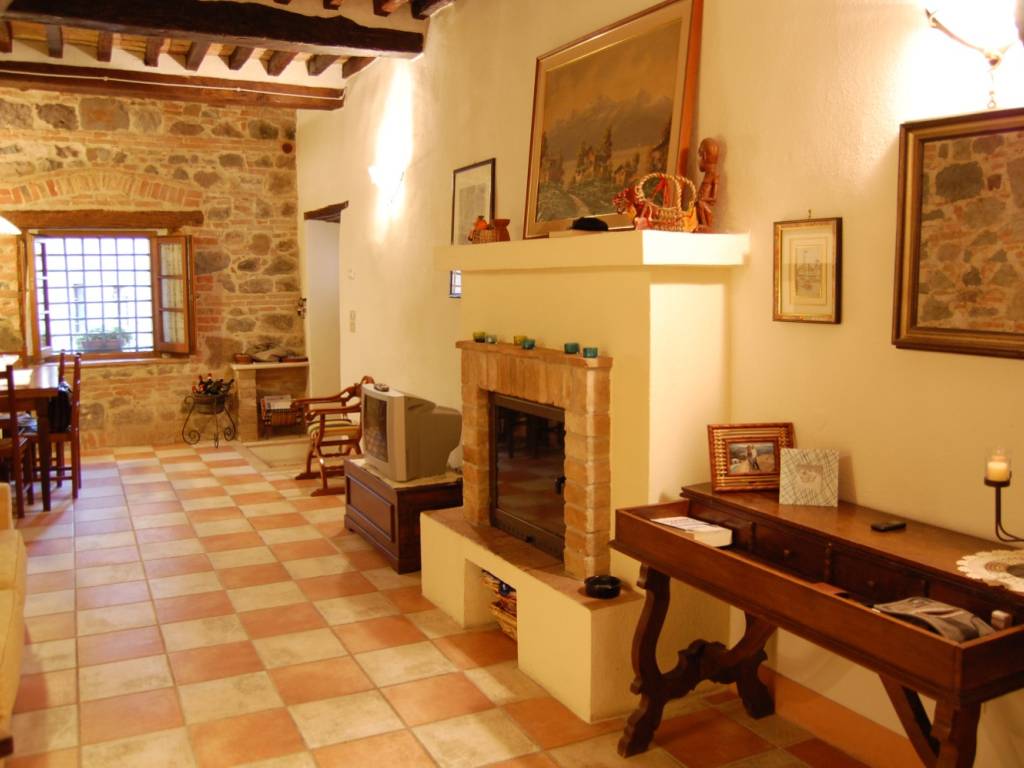 casa indipendente in vendita a Radicofani