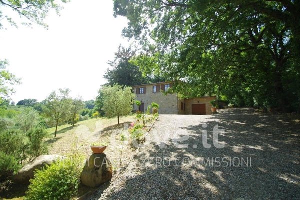 casa indipendente in vendita a Radicofani